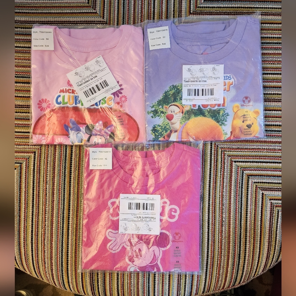 NEW Disney Girls Short Sleeve Shirt 4T XS Minnie Daisy Tigger Pooh Darby Bundle